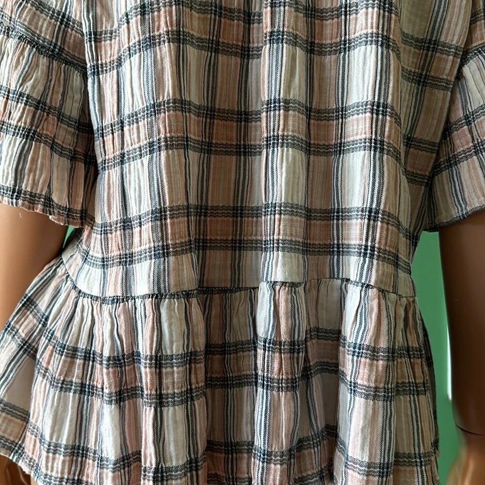 🩶🩶NWOT Ann Taylor Loft Peplum Style Top🩶🩶 - Picture 6 of 8